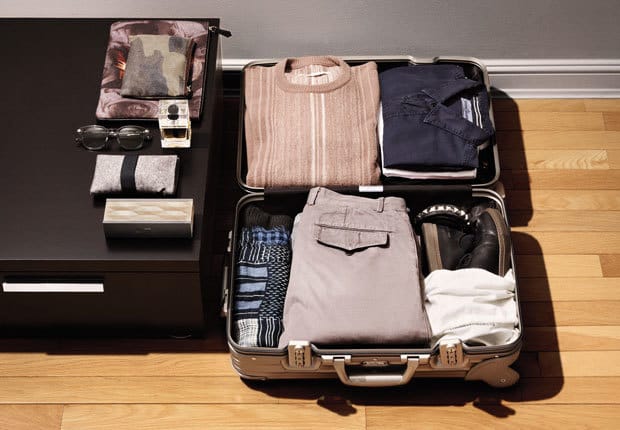 rimowa-luggage-review-packing