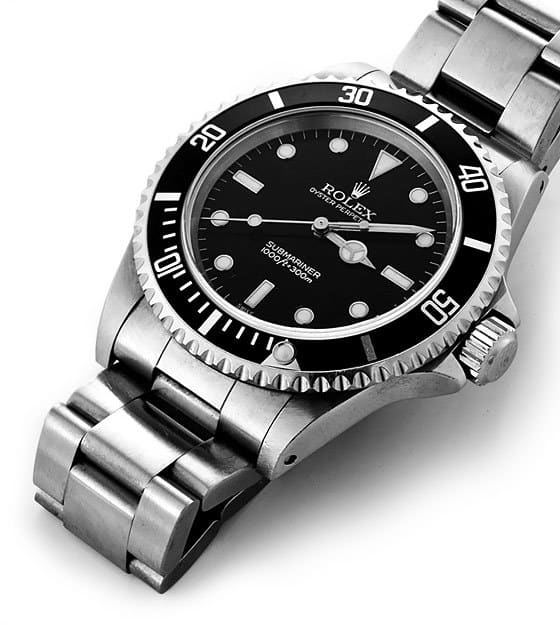 Rolex-Submariner-Tips-To-Buying-A-Pre-Owned-Rolex