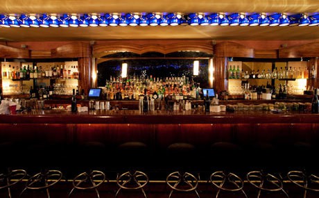 best-cocktails-in-nyc-flatiron-lounge