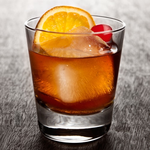 cocktail-recipe-guide-most-important-cocktails-for-men-old-fashioned