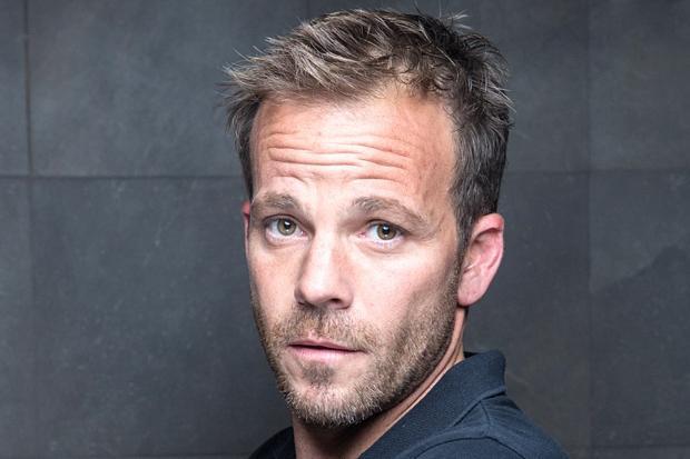 best-haircuts-for-men-with-receding-hairlines-stephen-dorff